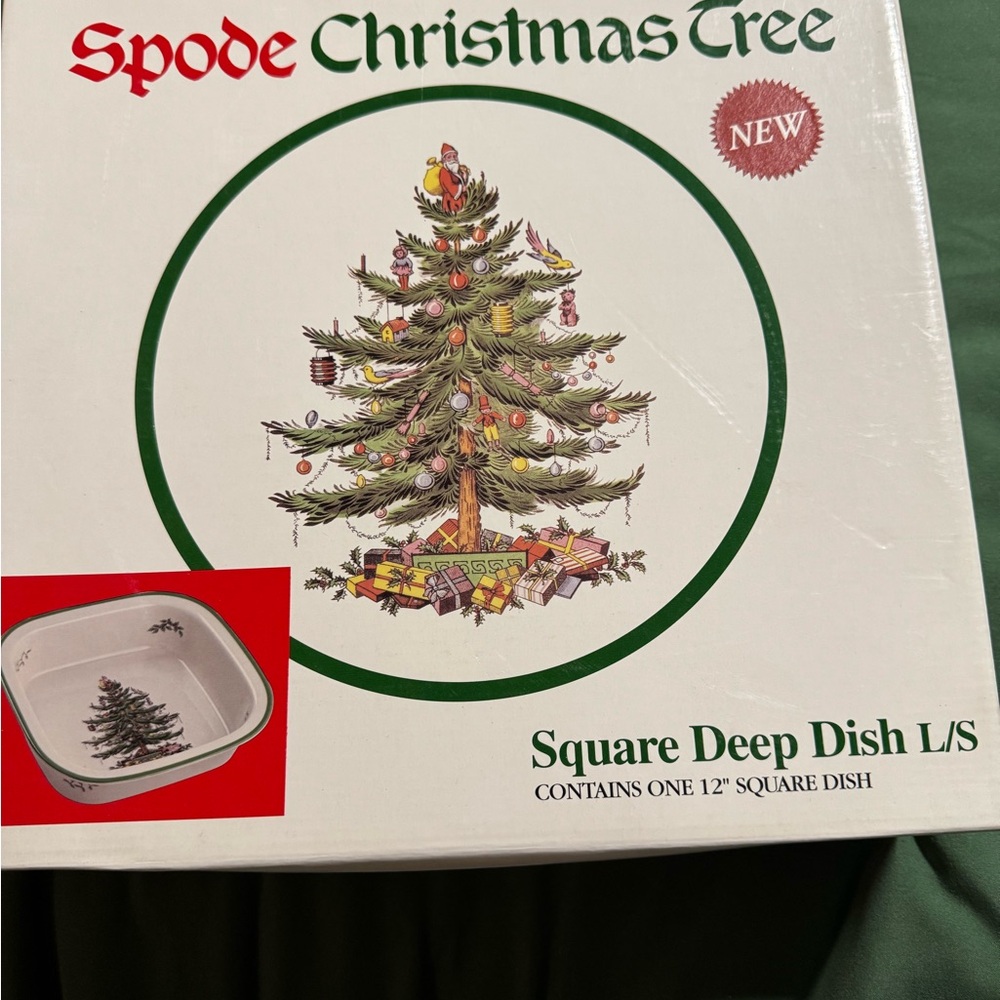 Spode Christmas Tree Square Deep Dish Baker